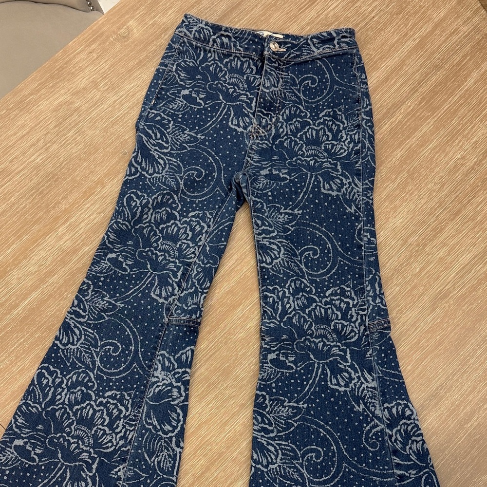 Free People Blue Floral Patterned Jeans